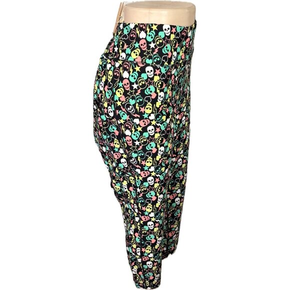 Torrid +4 Black Neon Skull Print Wide Stretch Waistband High Rise Crop Leggings - Picture 3 of 6